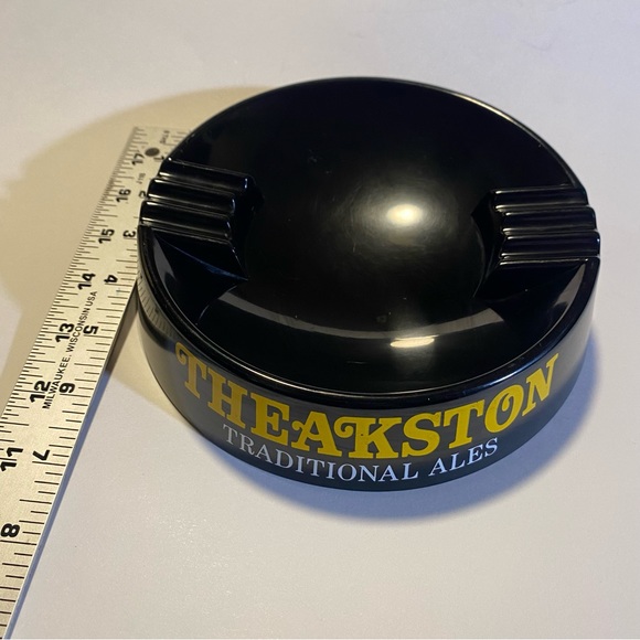 Theakston melamine ashtray, vintage,GUC 6 1/2”x2 “ Made in England for your cave - Picture 4 of 5